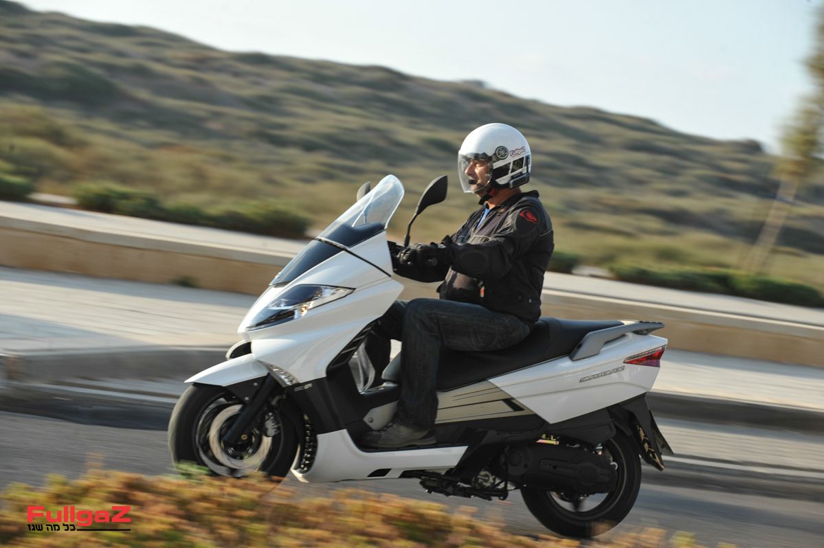 קיוואי סילבר בלייד במבחן דרכים