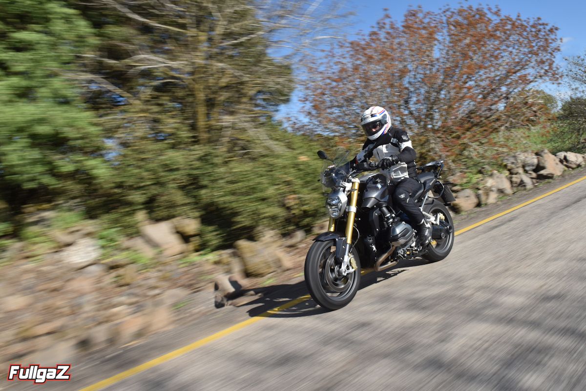 ב.מ.וו R1200R במבחן דרכים