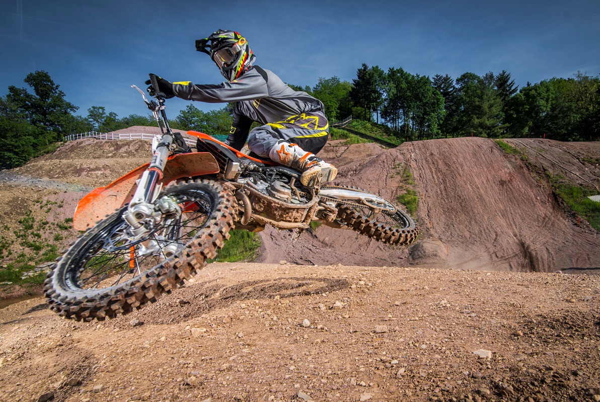 ק.ט.מ מציגה ליין מוטוקרוס חדש ל-2016