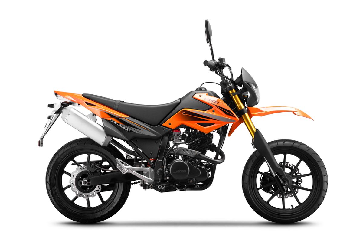 לונסין מתחילים בשיווק אופנוע סופרמוטו