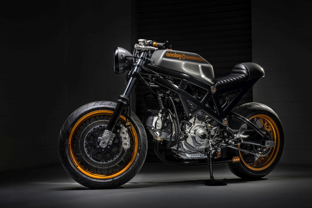 הברווזון המכוער של אנאלוג