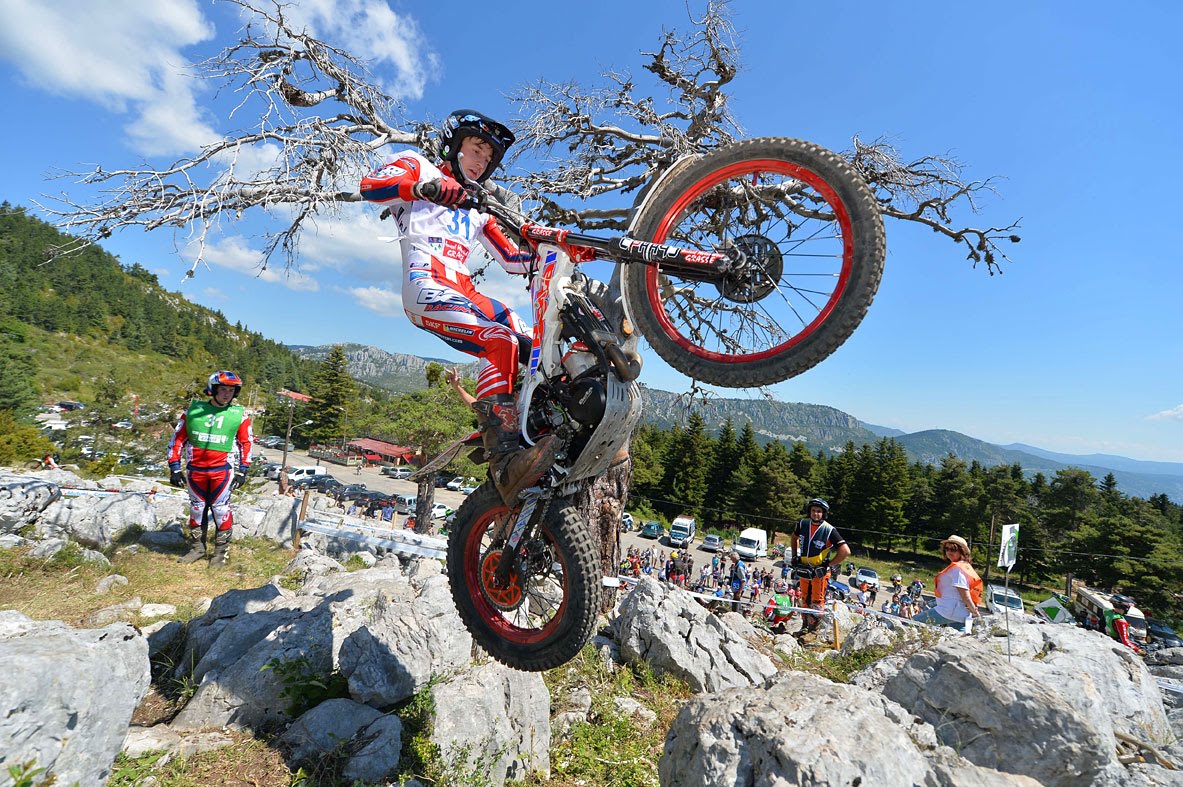 אליפות בעולם בטריאל – צרפת