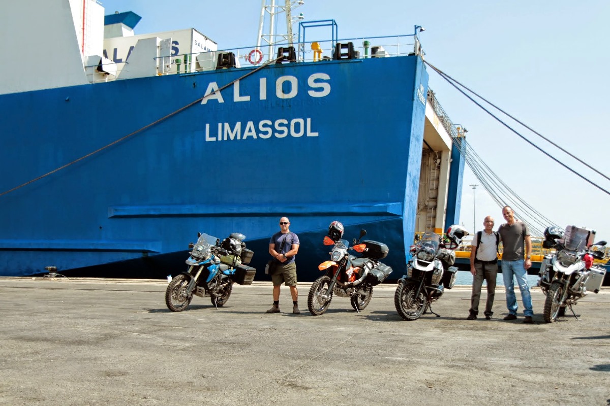 מדריך: השטת אופנוע לאירופה