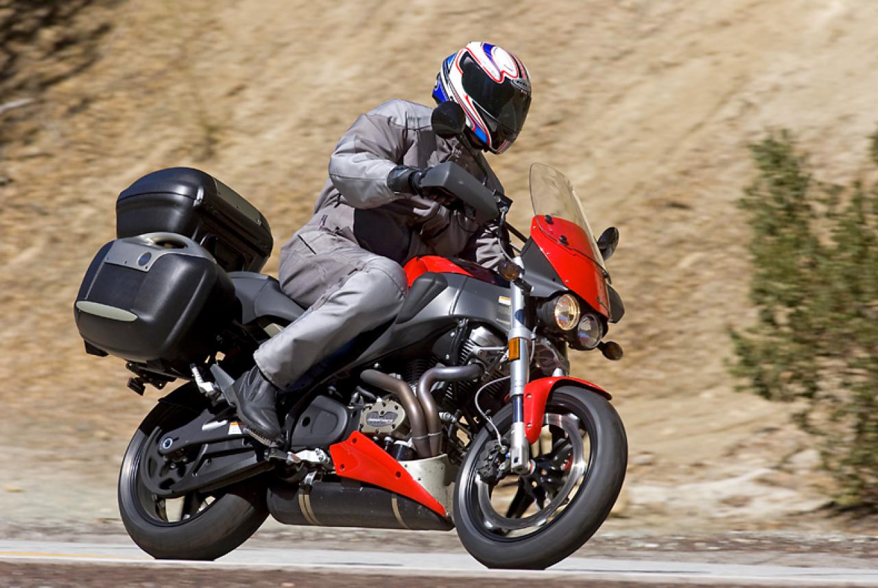 ביואל: היסטוריה של תשוקה דו-גלגלית