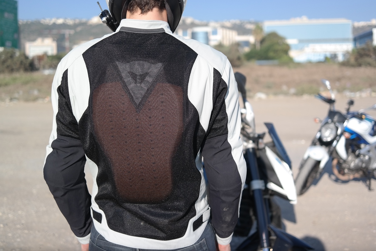 ציוד במבחן: מעיל קיץ דיינזה Air Flox D1