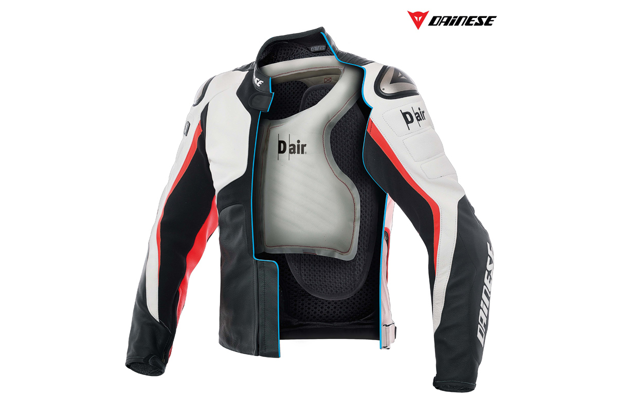 דיינזה: מעיל רכיבה עם כריות אוויר מובנות