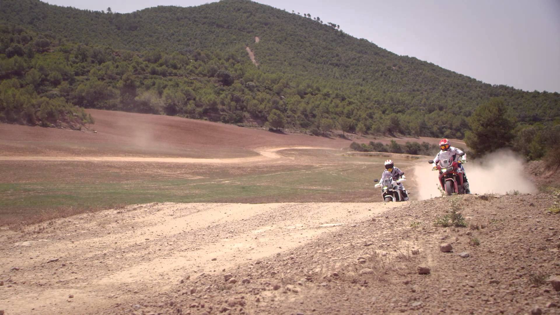 מארק מרקז וחואן ברדה נותנים גז על אפריקה טווין