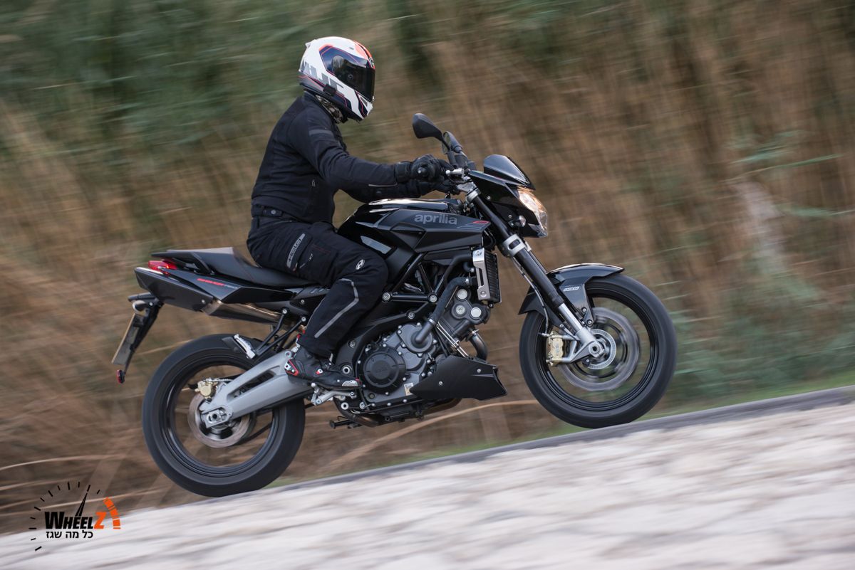 נוסטלגיה: אפריליה שיבר