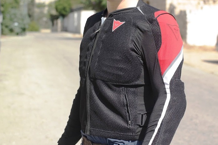 ציוד במבחן: מעיל רשת דיינזה ספורט גארד