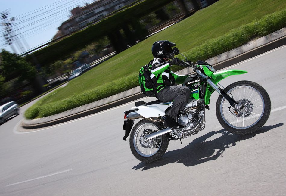ה-KLX250 של קוואסאקי חוזר ארצה