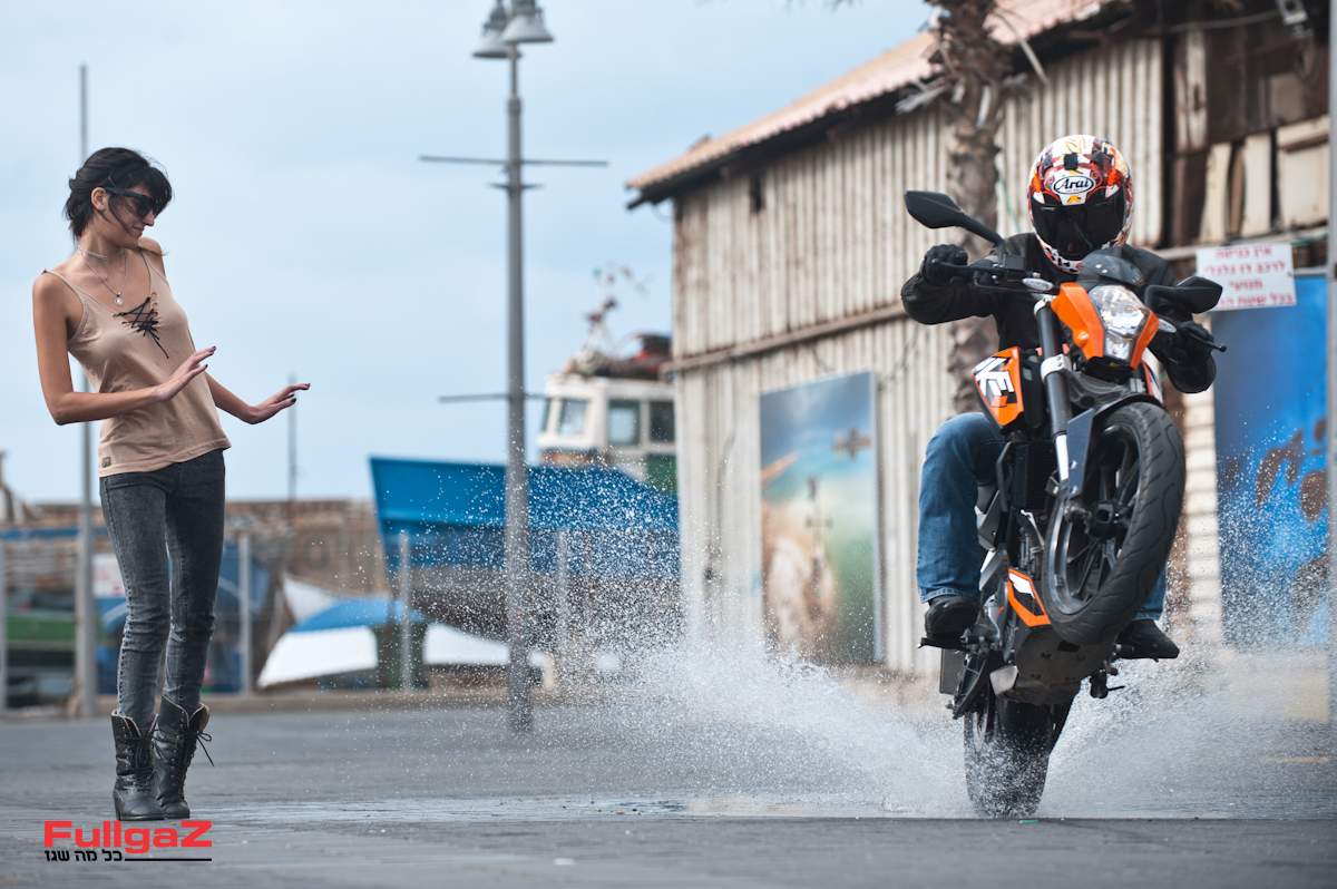 מבחן מהעבר: ק.ט.מ דיוק 200 – פלייבייק