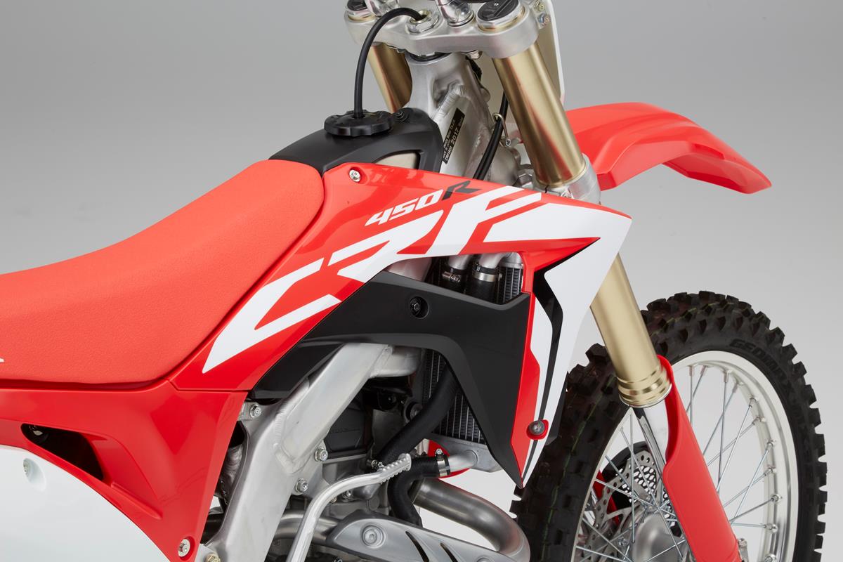 מבט מעמיק להונדה CRF450R החדש