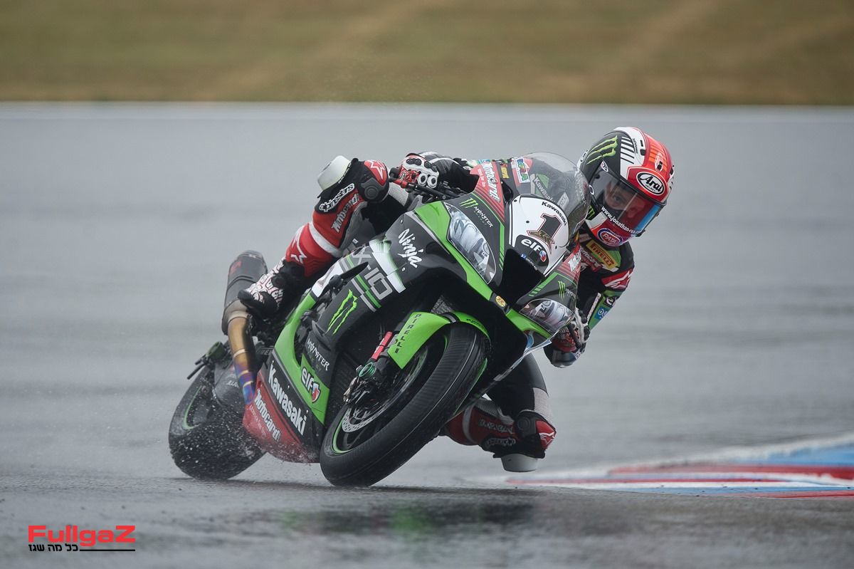 WSBK: תהפוכות בלאוזיצרינג