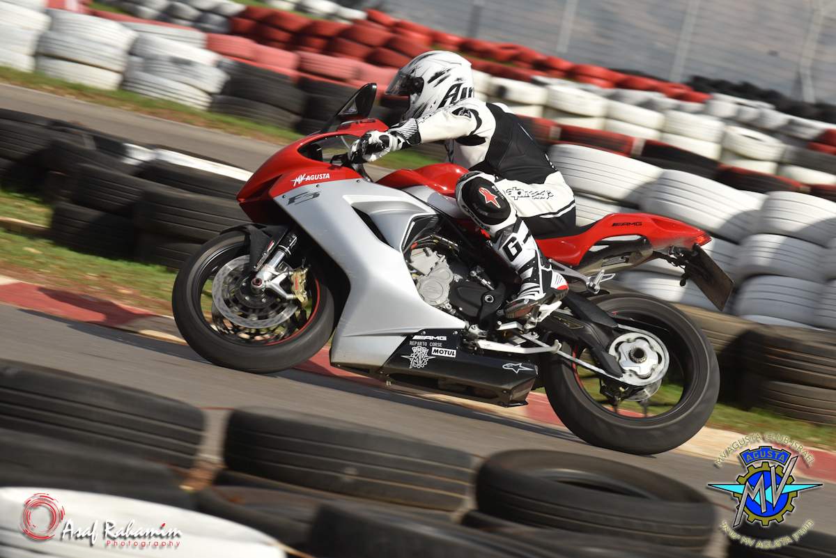 גלריה: על המסלול עם MV אגוסטה