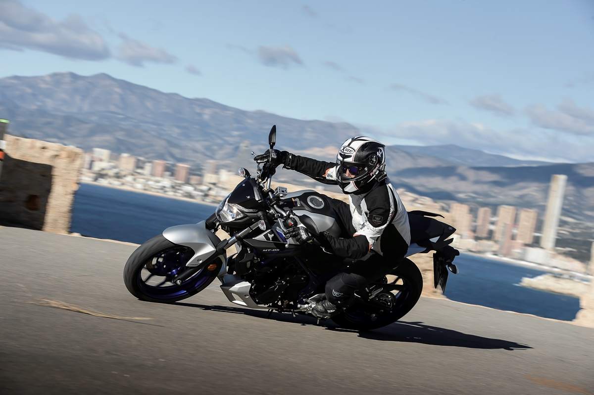 ימאהה MT-03 ו-YZF-R3 נקראים למוסך