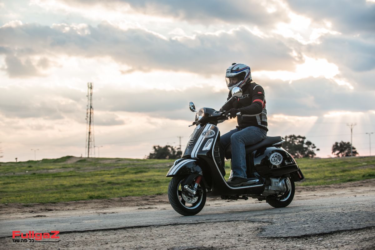 וספה GTS300 נקראת למוסך