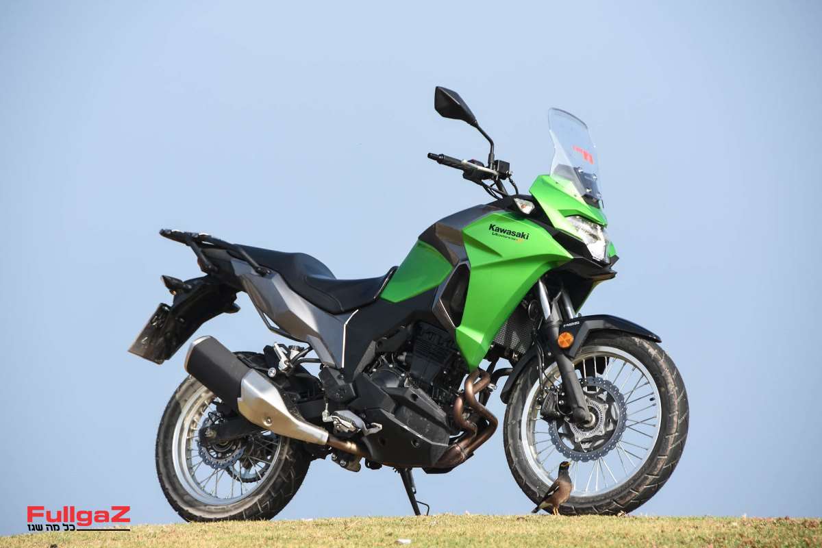 קוואסאקי ורסיס X300 (צילום: אביעד אברהמי)