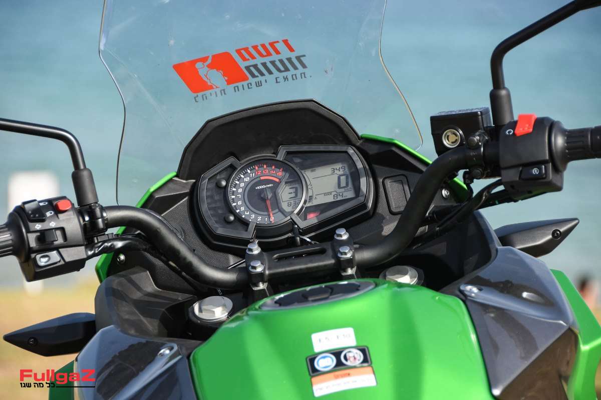 קוקפיט של אדוונצ'ר