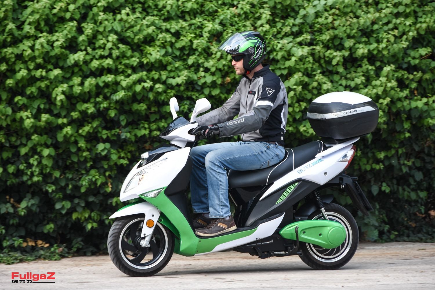 רכיבה ראשונה: קטנוע חשמלי בליץ 3000+