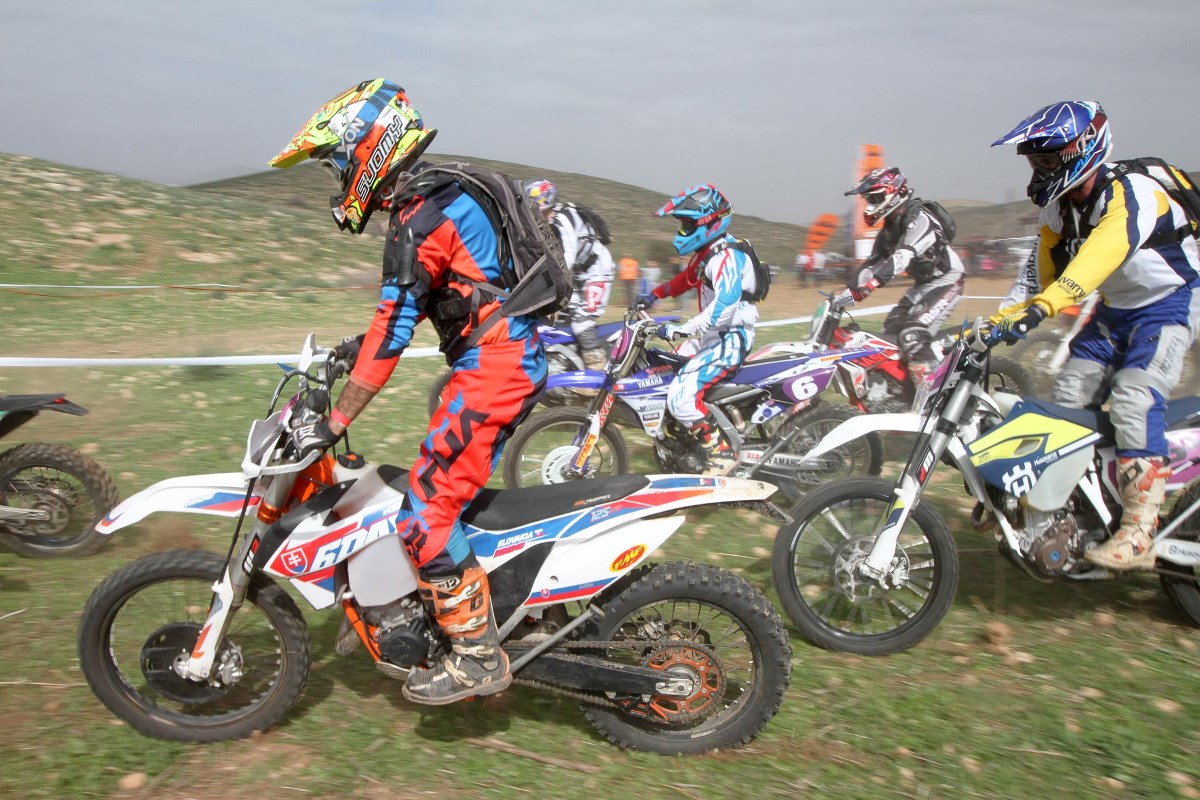 נחסם ייבוא אופנועי אנדורו ברישוי אפור