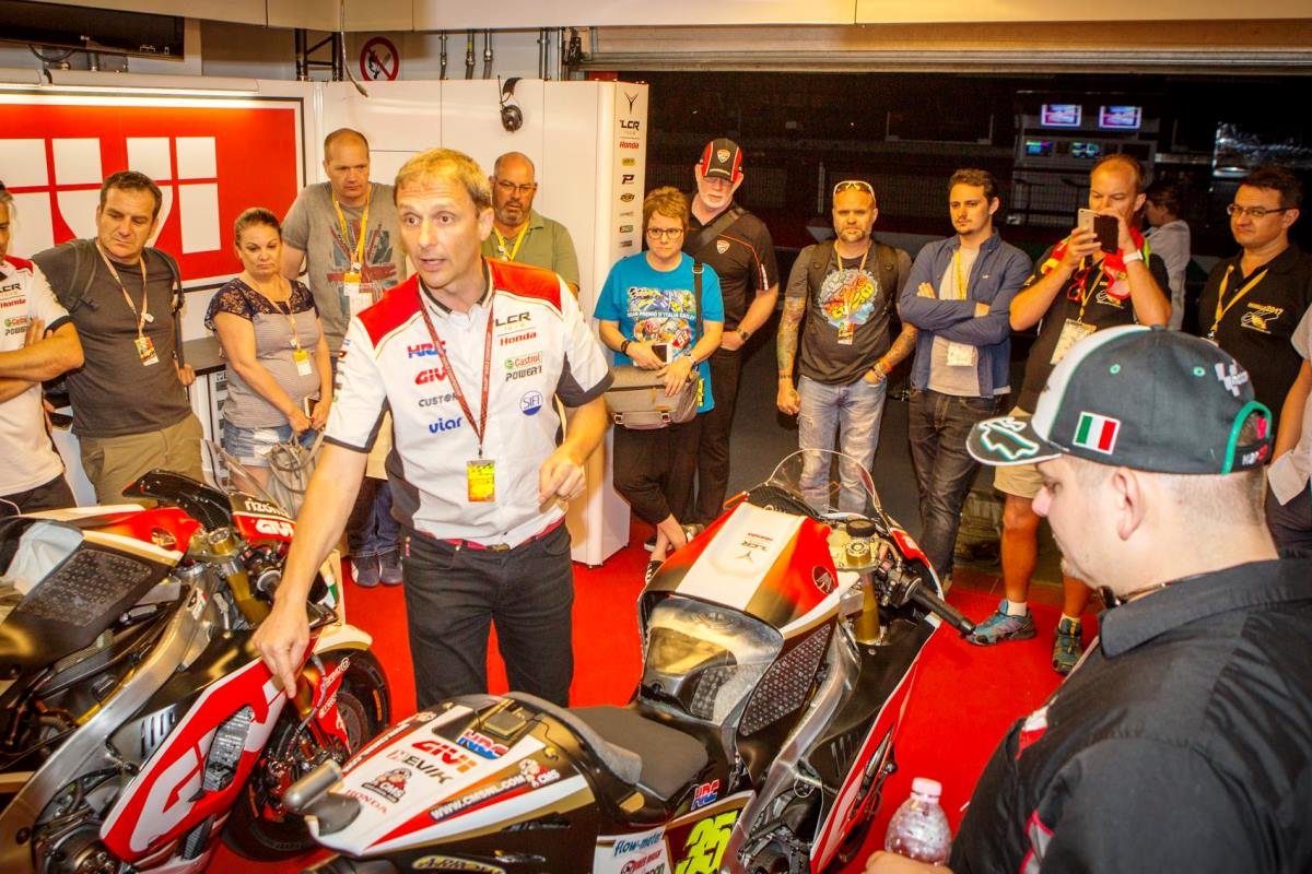 לבלות סוף שבוע בפאדוק של ה-MotoGP