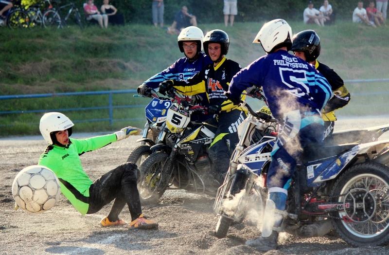 ענפים בעולם – Motoball (מוטובול)