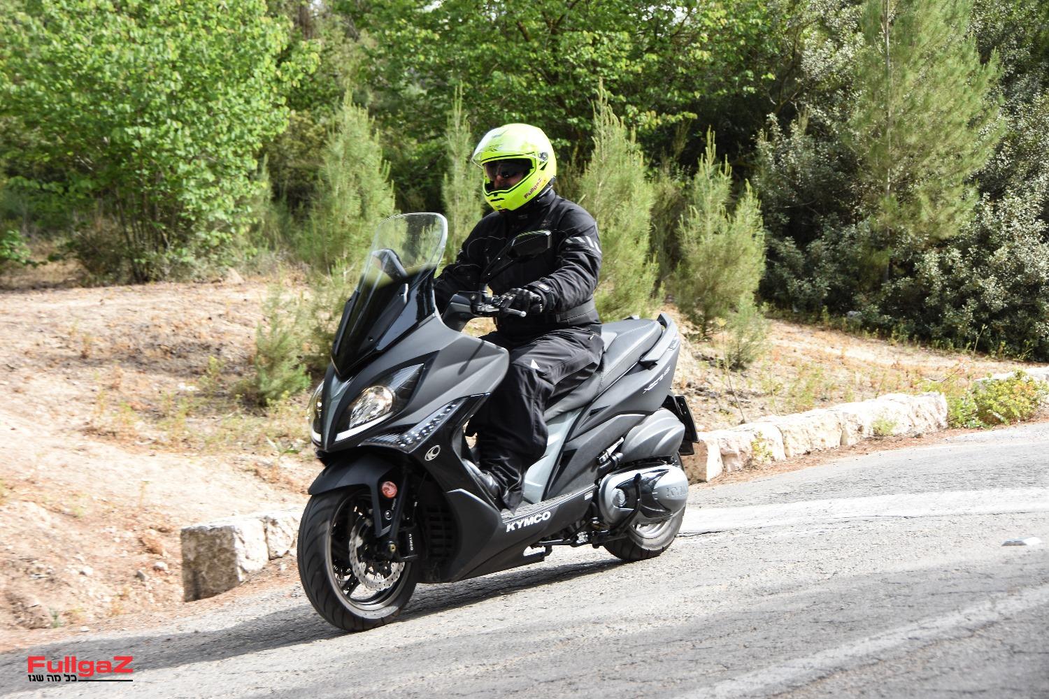 רכיבה ראשונה: קימקו אקסייטינג 400i החדש