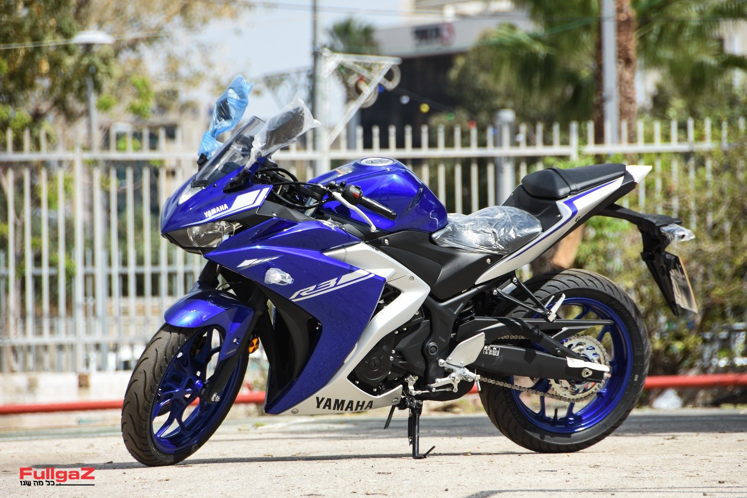 אופנועי מערכת: בונים ימאהה YZF-R3 למרוצים