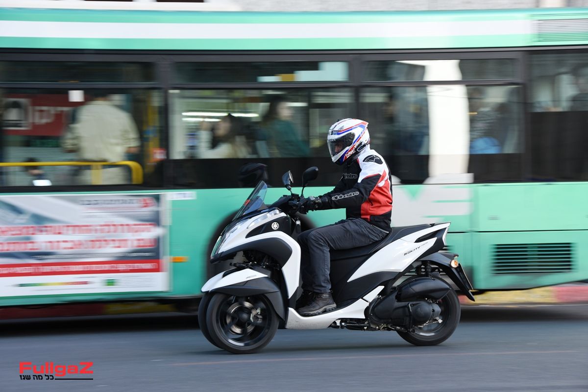 הזירה המשפטית: רכיבה בשול
