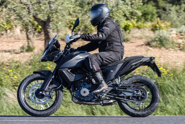 ק.ט.מ: פרטים על אדוונצ'ר 390 חדש