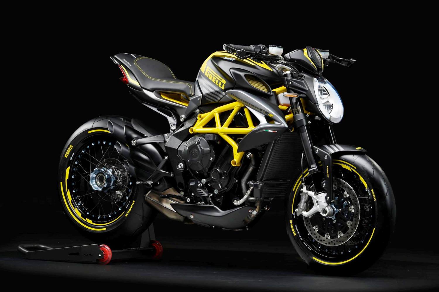 MV אגוסטה: גרסת פירלי לדראגסטר RR