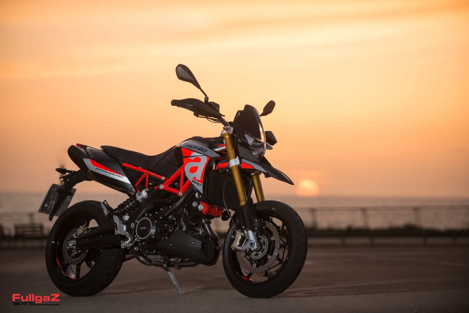 חצי שנה עם אפריליה דורסודורו 900