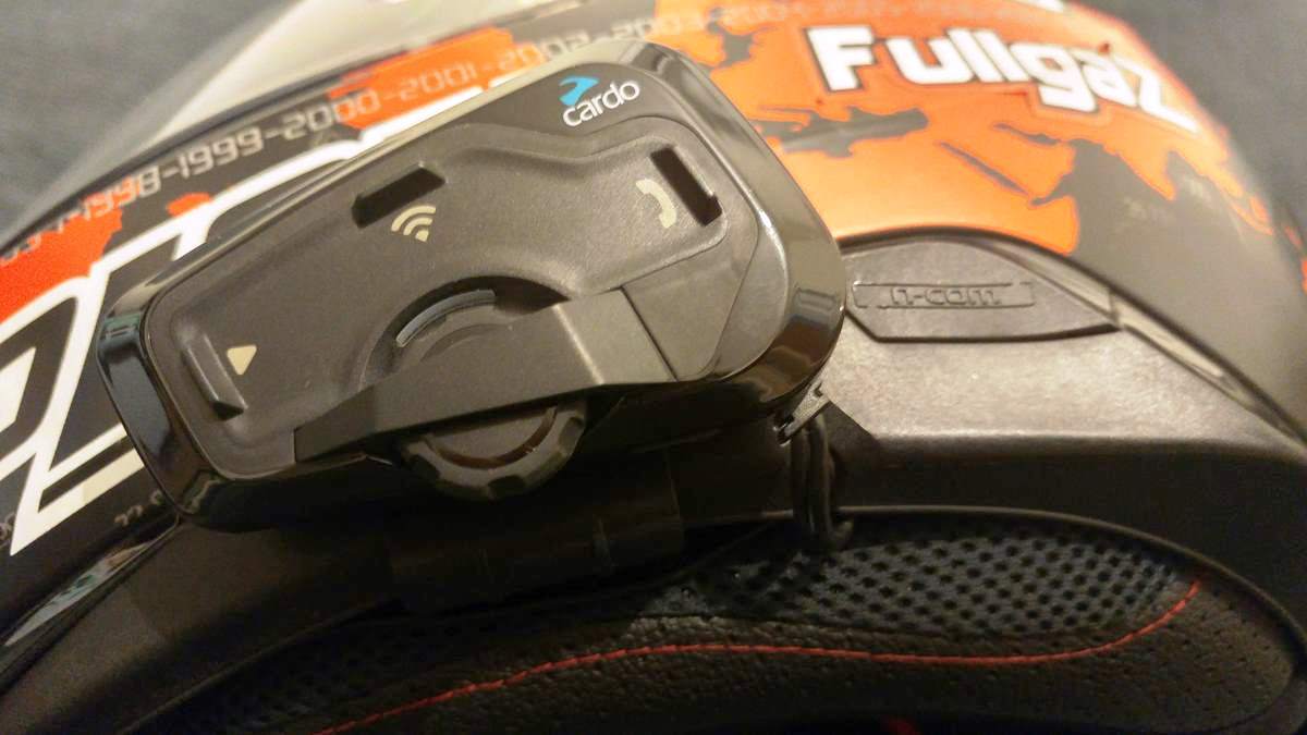 ציוד במבחן: קארדו Freecom 4+ עם רמקולים JBL