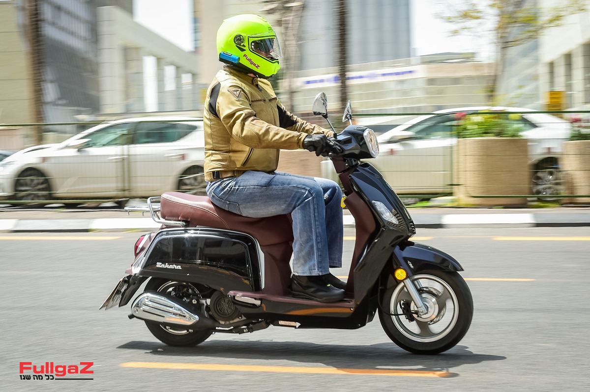 רכיבה ראשונה: קיוואי זוהרה 125 – הקטנוע הזול בישראל