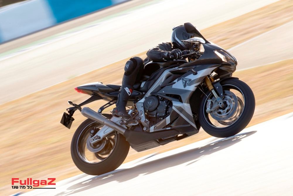 טריומף: הדייטונה 765 Moto2 נחשף רשמית