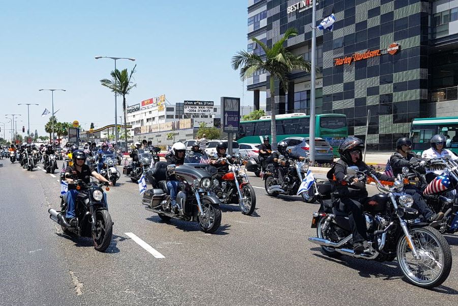 בהארלי מפתחים בקרת שיוט אדפטיבית לרכיבה קבוצתית