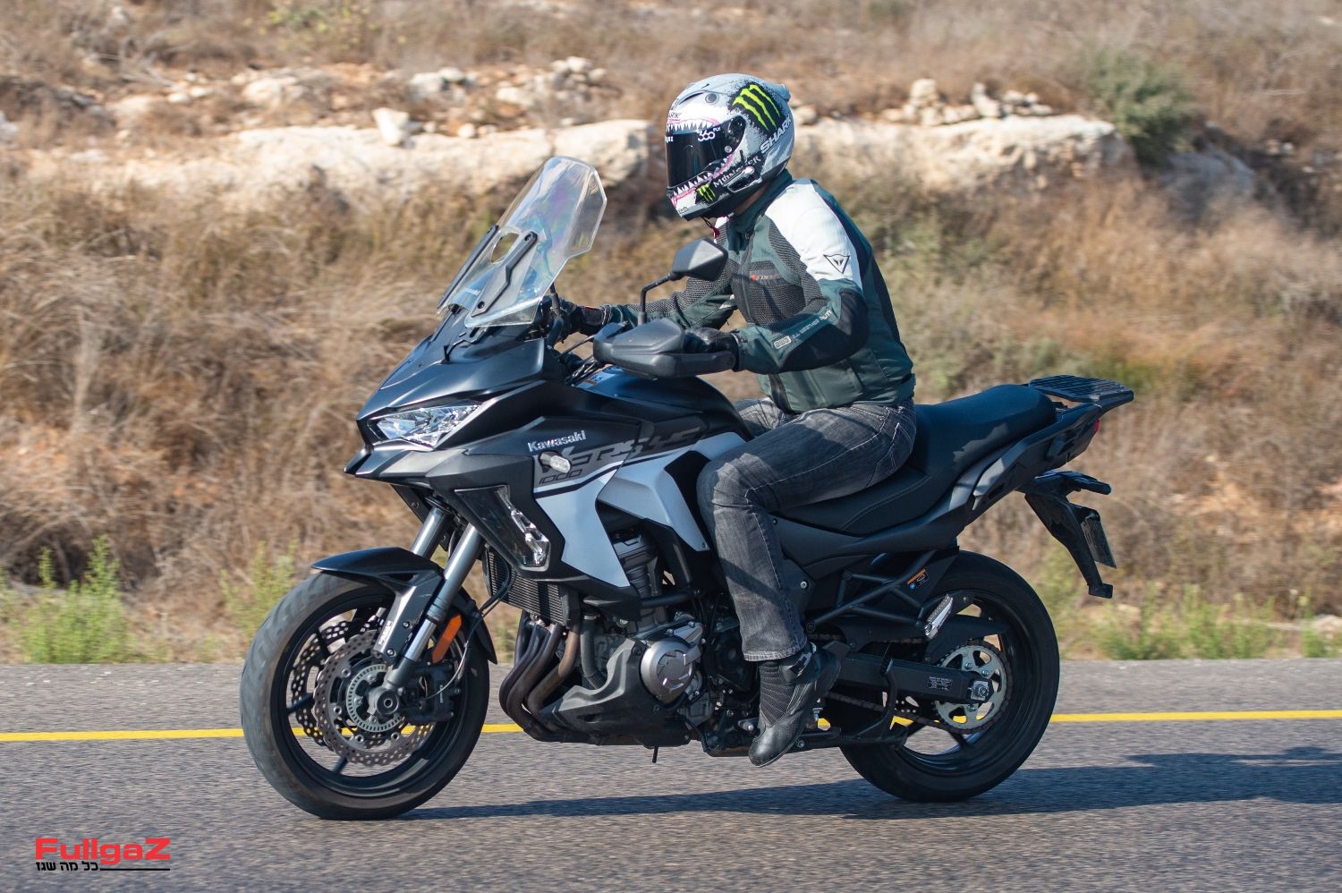 רכיבה ראשונה: קוואסאקי ורסיס 1000 דור 3