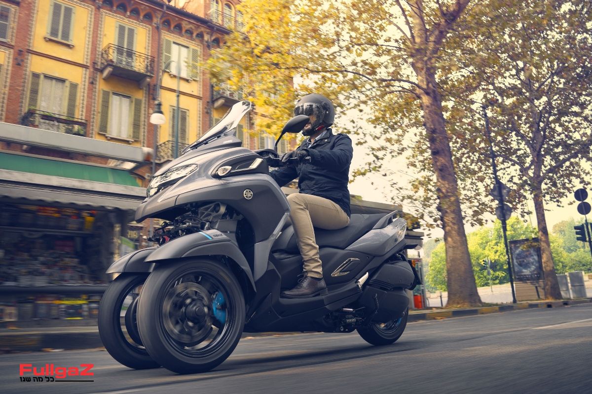 Yamaha-Tricity300-Tokyo-006