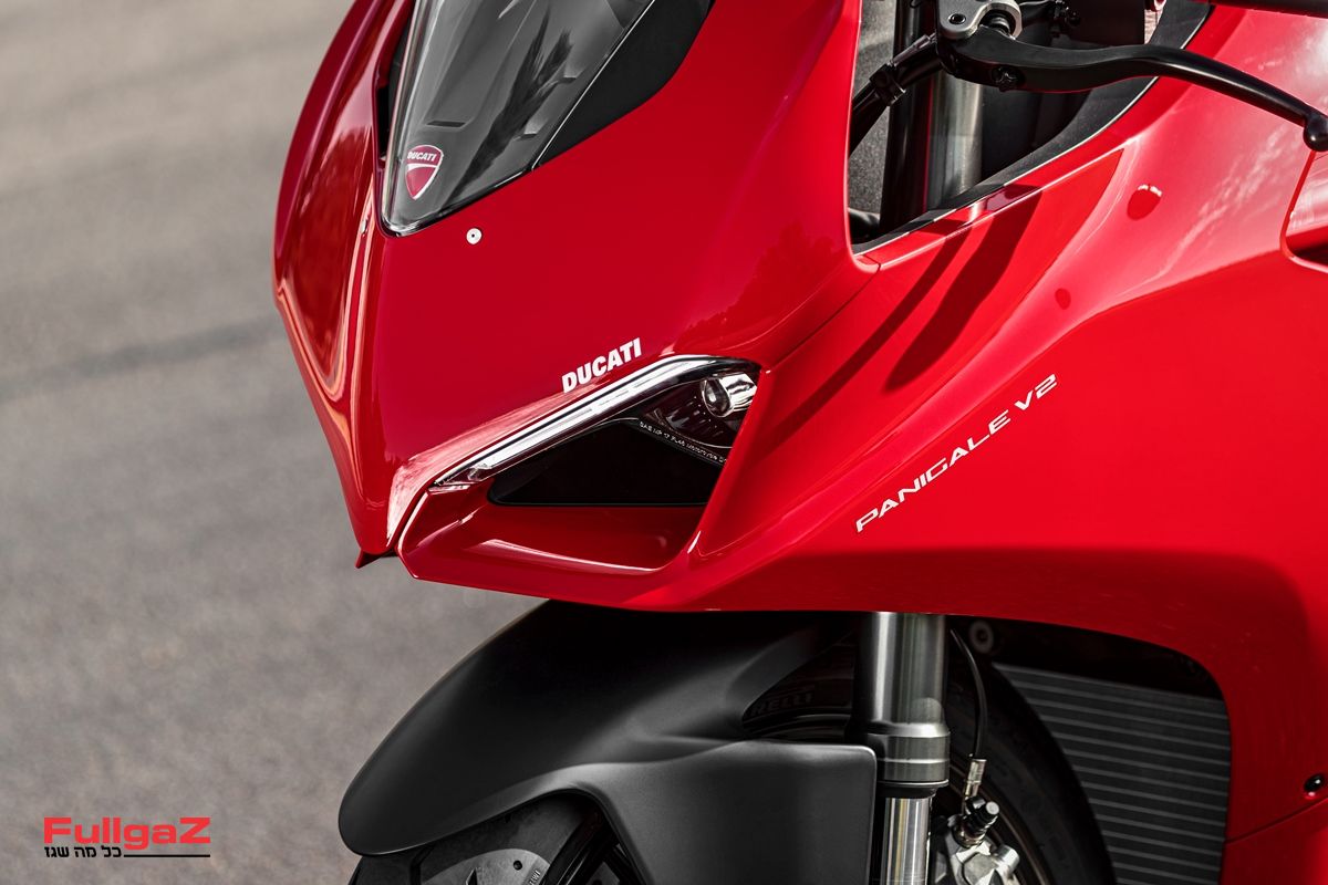 7 דברים שצריך לדעת על הדוקאטי פניגאלה V2 החדש