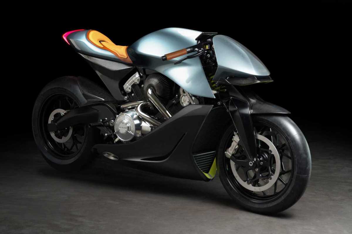 אסטון מרטין: קבלו את ה-AMB001 האקזוטי