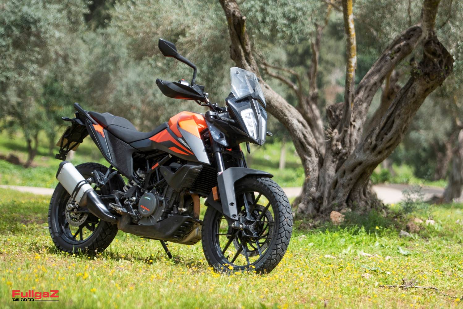 ק.ט.מ 390 אדוונצ'ר