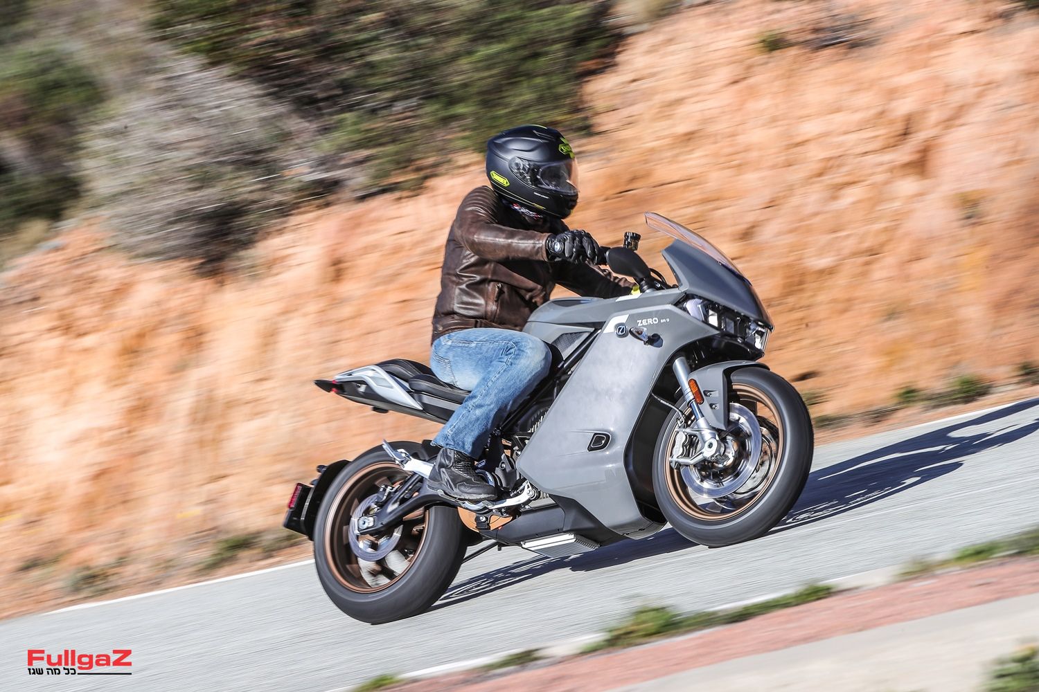 חדש בארץ: זירו SR/S – ספורט-תיור חשמלי