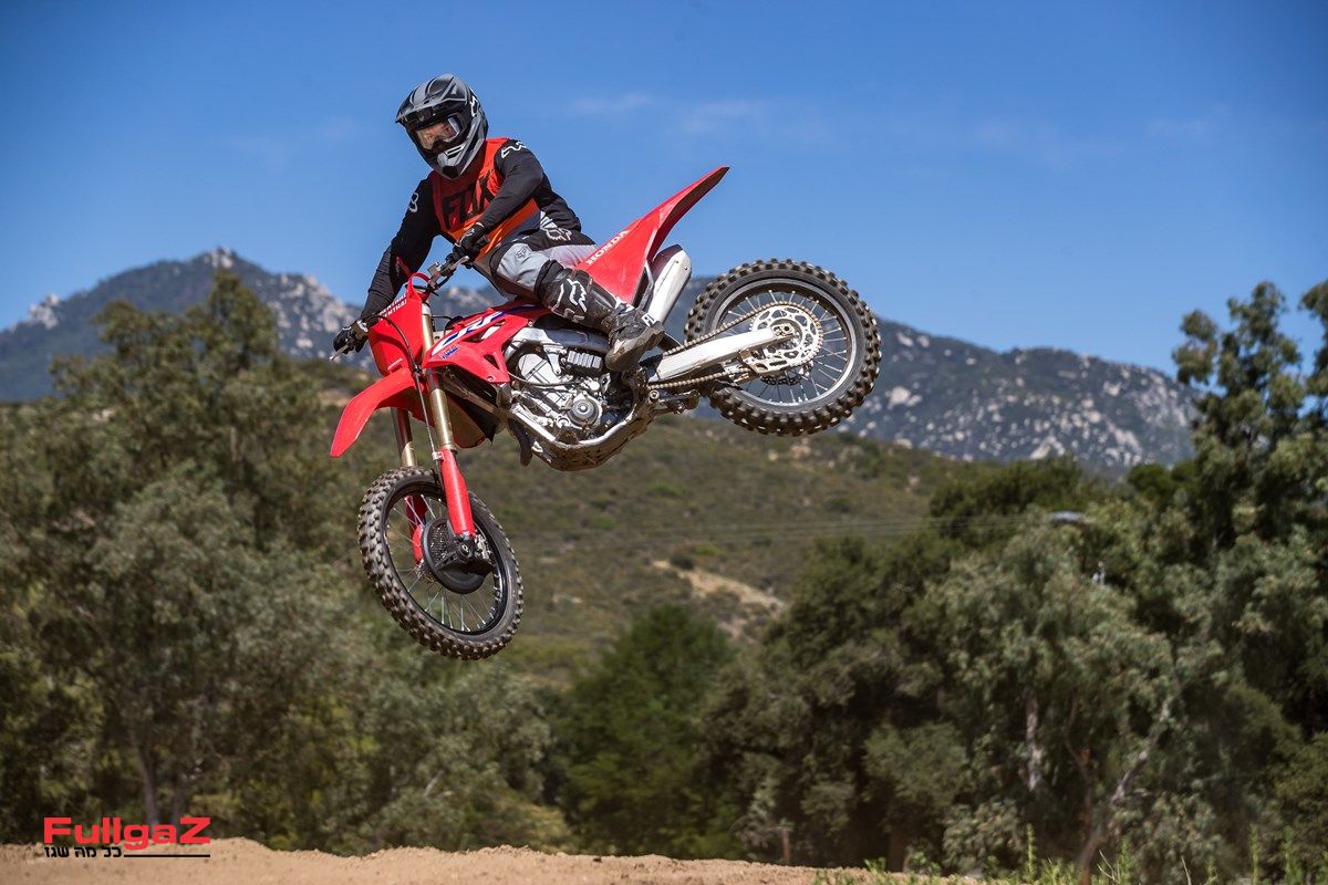 הונדה: CRF450R חדש ל-2021
