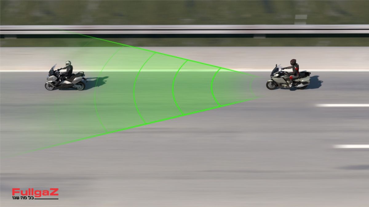 ב.מ.וו מציגה בקרת שיוט אקטיבית לאופנועים