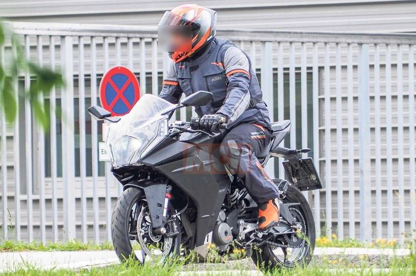 ק.ט.מ: RC390 חדש ממתין ל-2021