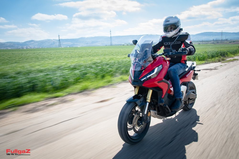 רכיבה ראשונה: הונדה X-ADV דור שני