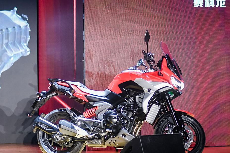 זונגשן: אדוונצ'ר 650 סמ"ק חדש עם מנוע נורטון