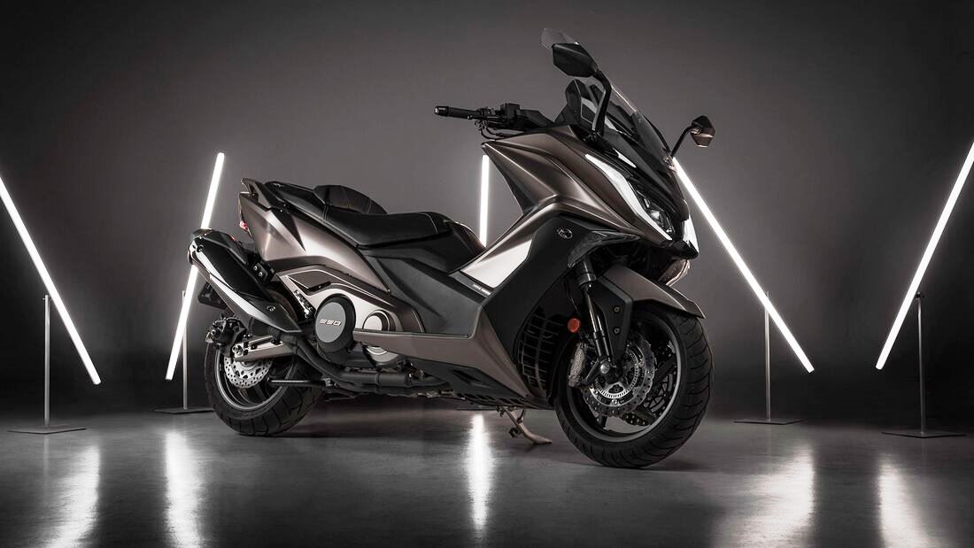 קימקו AK550 ETS חדש ל-2021