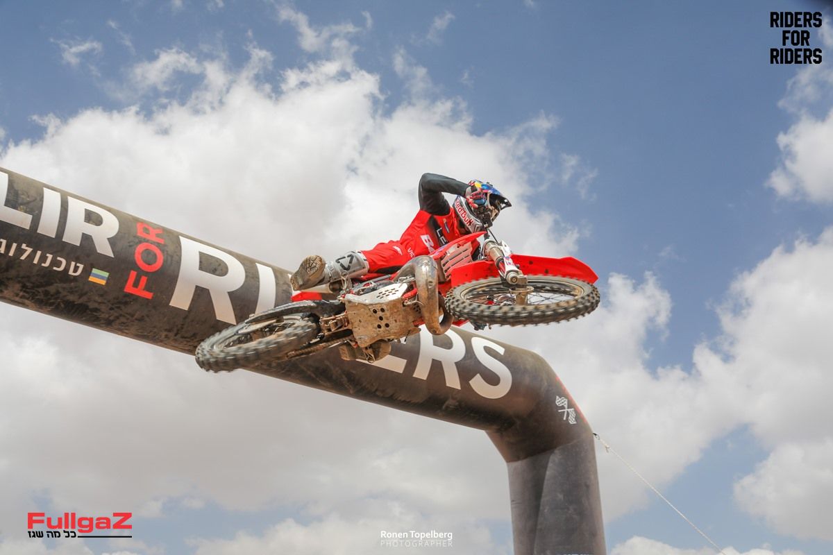 סופר אנדורו ישראל: הווידאו של הכוכבים