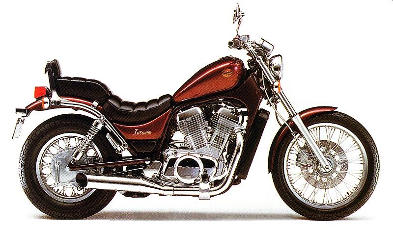 נוסטלגיה: סוזוקי אינטרודר – פולש לשטח של הארלי